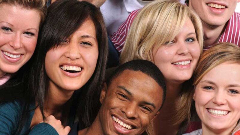 Купить диплом подлинный. Приобрести диплом для иностранцев