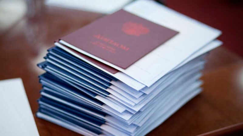 Купить диплом подлинный. Купить диплом с реестром