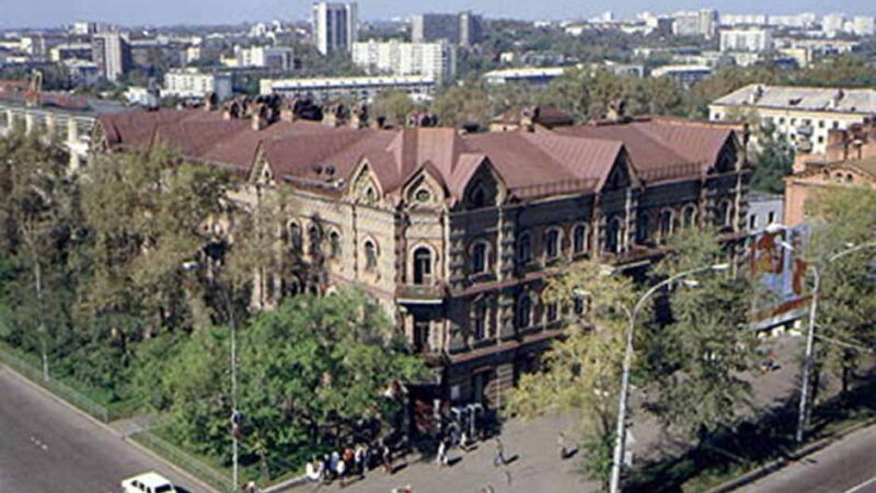 Купить диплом подлинный. Купить диплом в Хабаровске