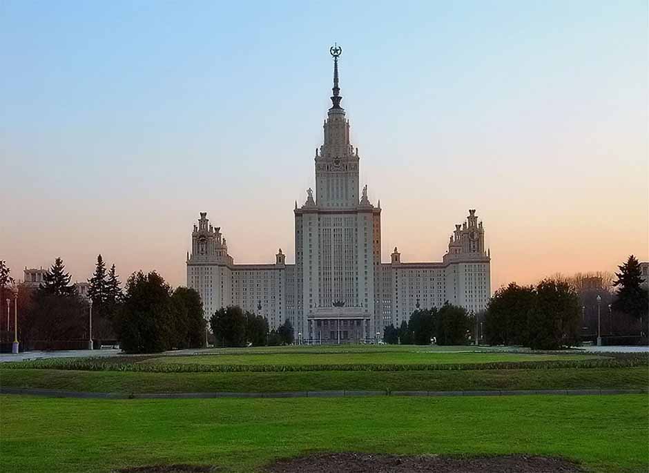 Купить диплом подлинный. Диплом в Москве.