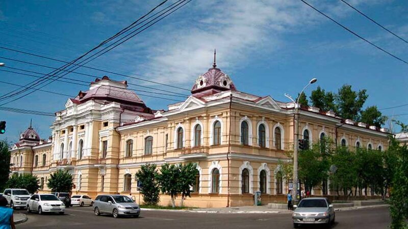 Купить диплом подлинный. Диплом в Чите